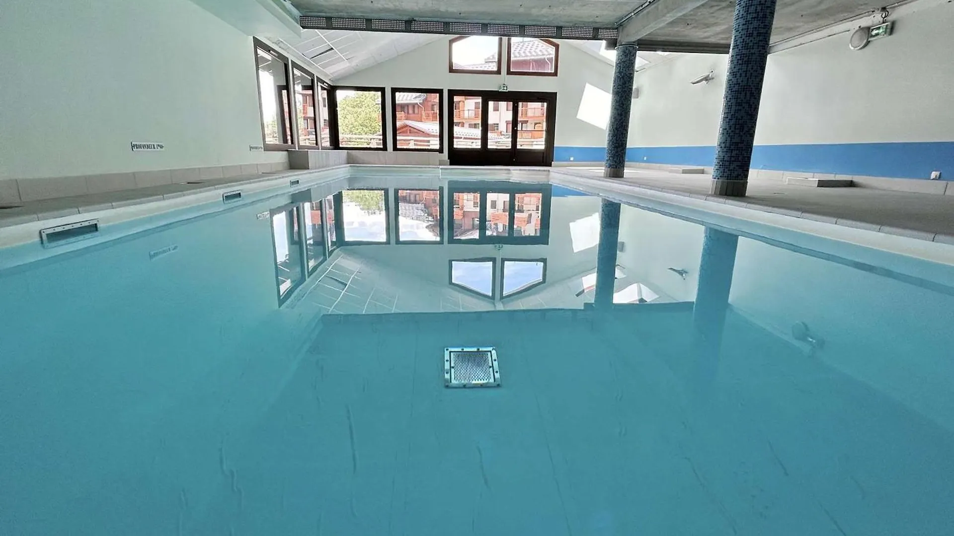 Appartement 2 Pieces A Flumet, Aux Pieds Des Pistes, Piscine, Animaux Bienvenus, Parking Inclus - Fr-1-603-111 Fransa